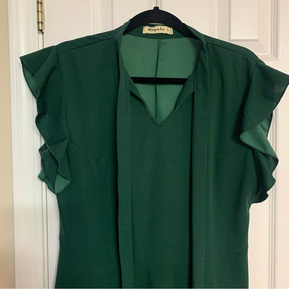 XL extra large Tie Neck Flutter Sleeve Flare Dress extra large - Picture 3 of 5